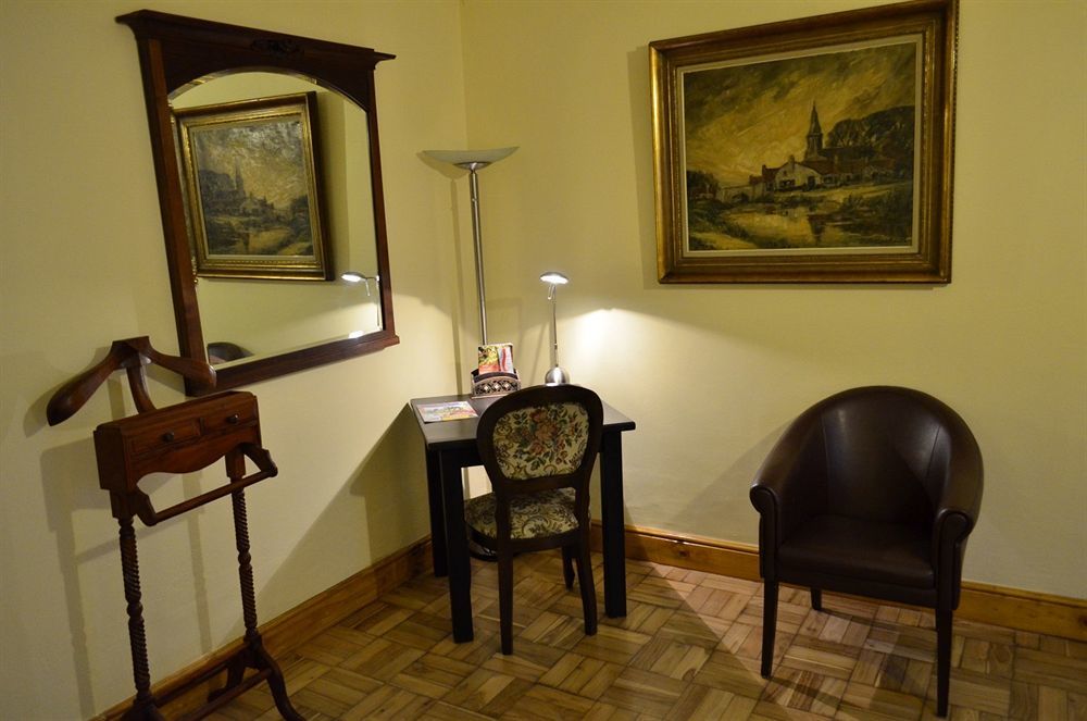 Woodlands Guest House เคปทาวน์ ภายนอก รูปภาพ