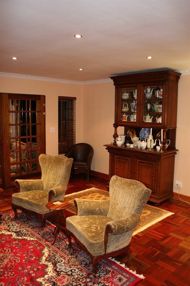 Woodlands Guest House เคปทาวน์ ภายนอก รูปภาพ